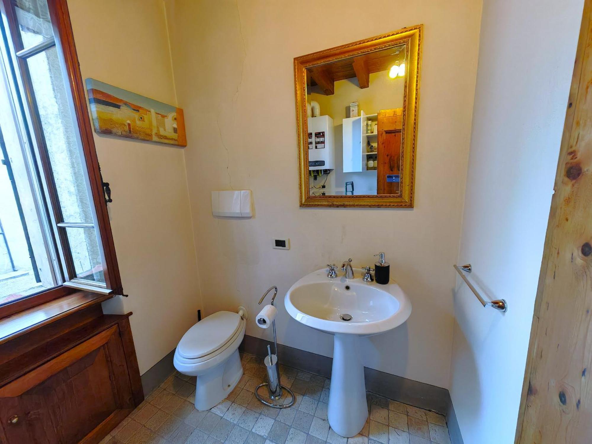 Appartement La Dimora Nel Castello à Castellaro  Extérieur photo